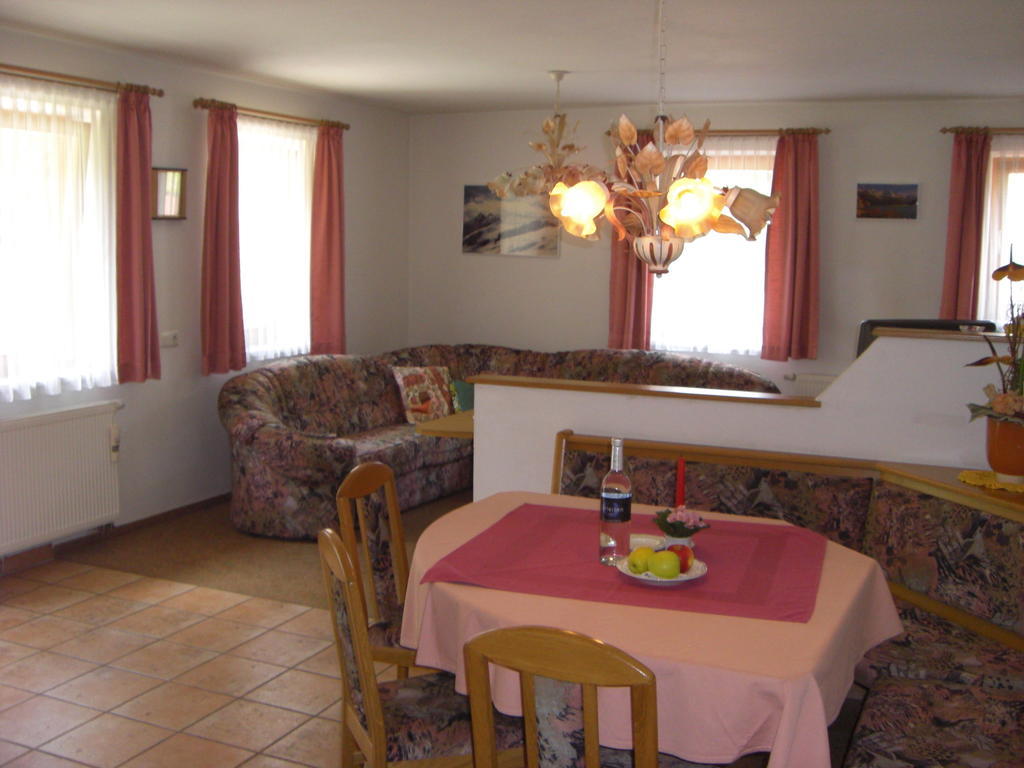 Ferienhaeuser Thalbach Heiligenblut Kamer foto