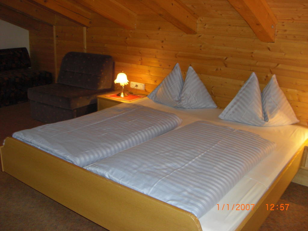 Ferienhaeuser Thalbach Heiligenblut Kamer foto