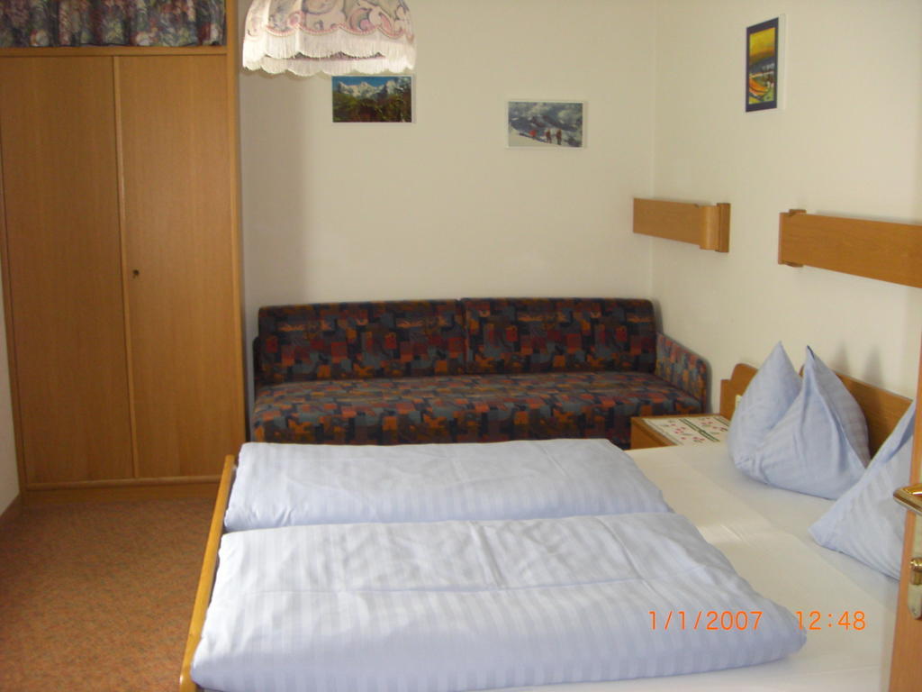 Ferienhaeuser Thalbach Heiligenblut Kamer foto