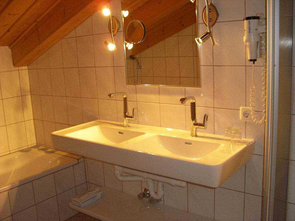 Ferienhaeuser Thalbach Heiligenblut Buitenkant foto